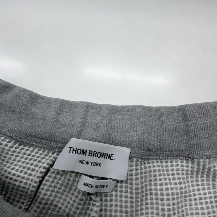 Thom Browne Thom Browne Gray Knit Casual Shorts 0079 Size US 26 / EU 42 - 5 Thumbnail