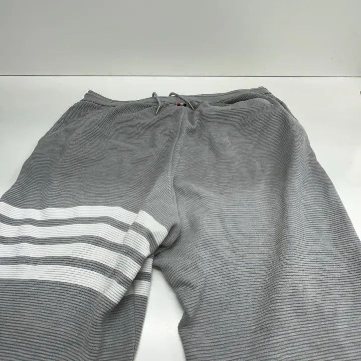 Thom Browne Thom Browne SS22 Casual Drawstring Knit Pants 0079 Size US 26 / EU 42 - 12 Thumbnail