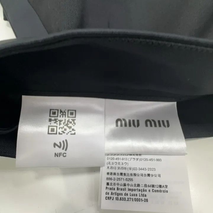 Miu Miu Miu Miu FW21 Side Bow Mini Skirt Black 0079 Size 36" / US 14 / IT 50 - 6 Thumbnail