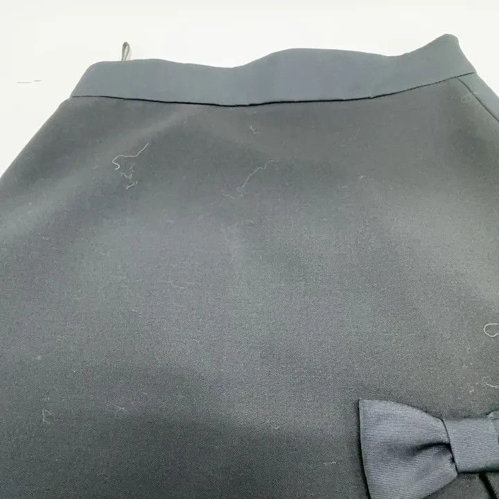 Miu Miu Miu Miu FW21 Side Bow Mini Skirt Black 0079 Size 36" / US 14 / IT 50 - 7 Thumbnail