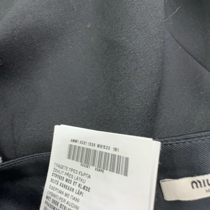 Miu Miu Miu Miu FW21 Side Bow Mini Skirt Black 0079 Size 36" / US 14 / IT 50 - 5 Thumbnail