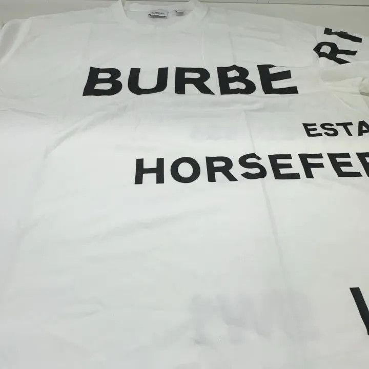 Burberry Burberry Letter Print Oversized T-Shirt 0079 Size XL / US 12-14 / IT 48-50 - 6 Thumbnail
