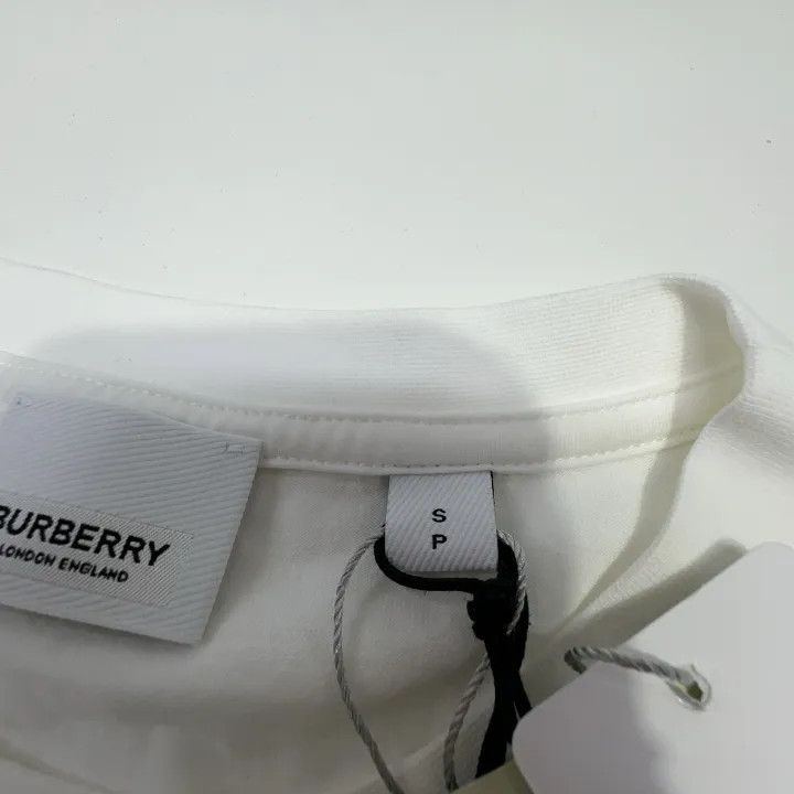 Burberry Burberry Logo Oversized T-Shirt for Women 0079 Size S / US 4 / IT 40 - 5 Thumbnail