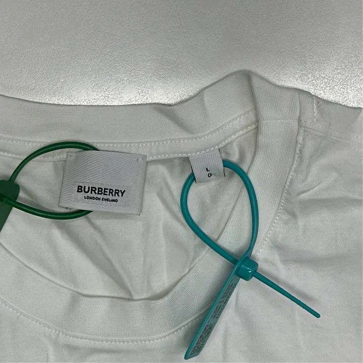 Burberry Burberry Logo Print Cotton T-Shirt for Women 0079 Size L / US 10 / IT 46 - 3 Thumbnail