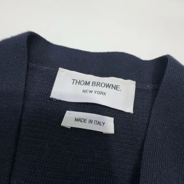 Thom Browne Thom Browne Navy V-Neck Cardigan for Women 0079 Size M / US 6-8 / IT 42-44 - 6 Thumbnail