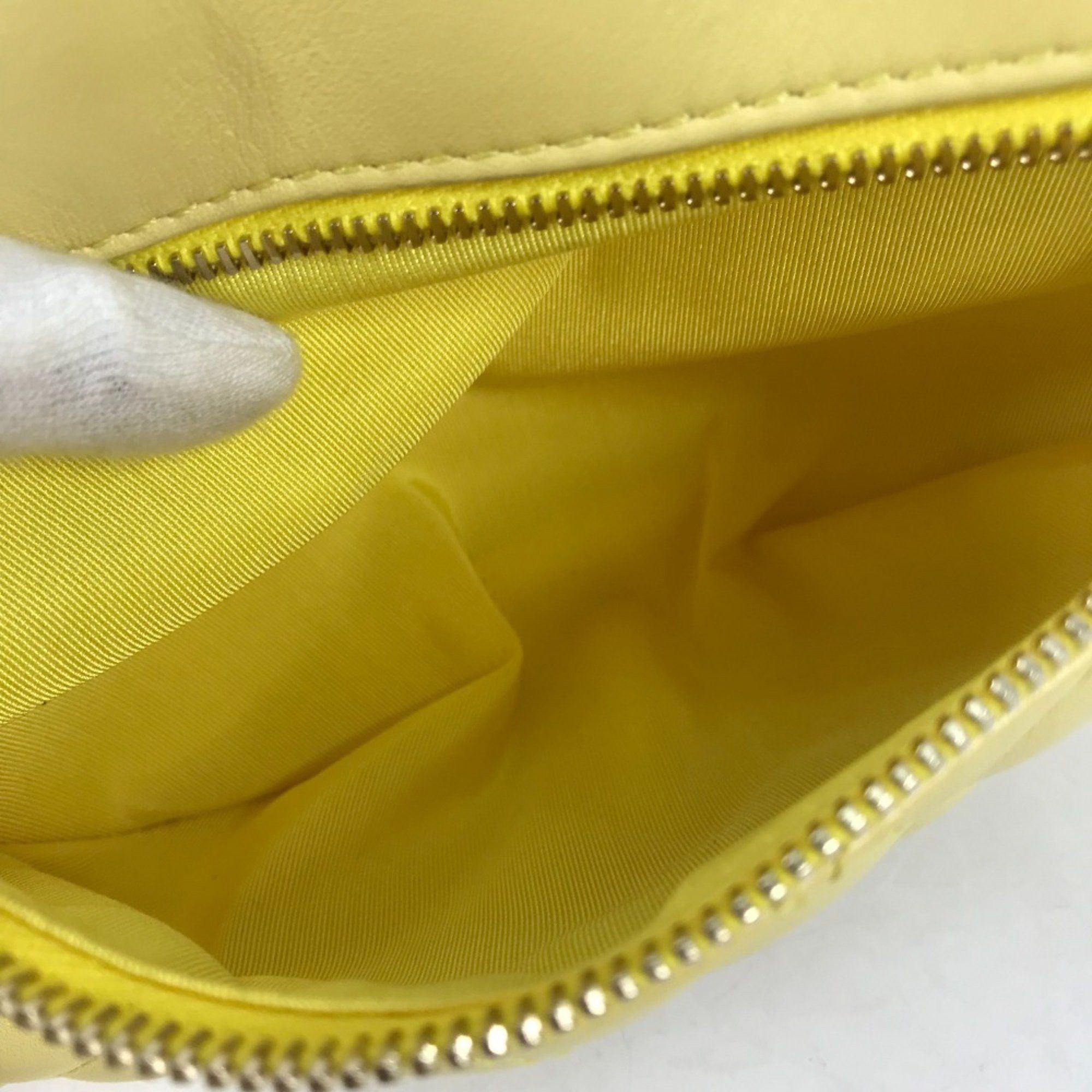 Chanel Chanel Matelassé shoulder Size ONE SIZE - 14 Thumbnail