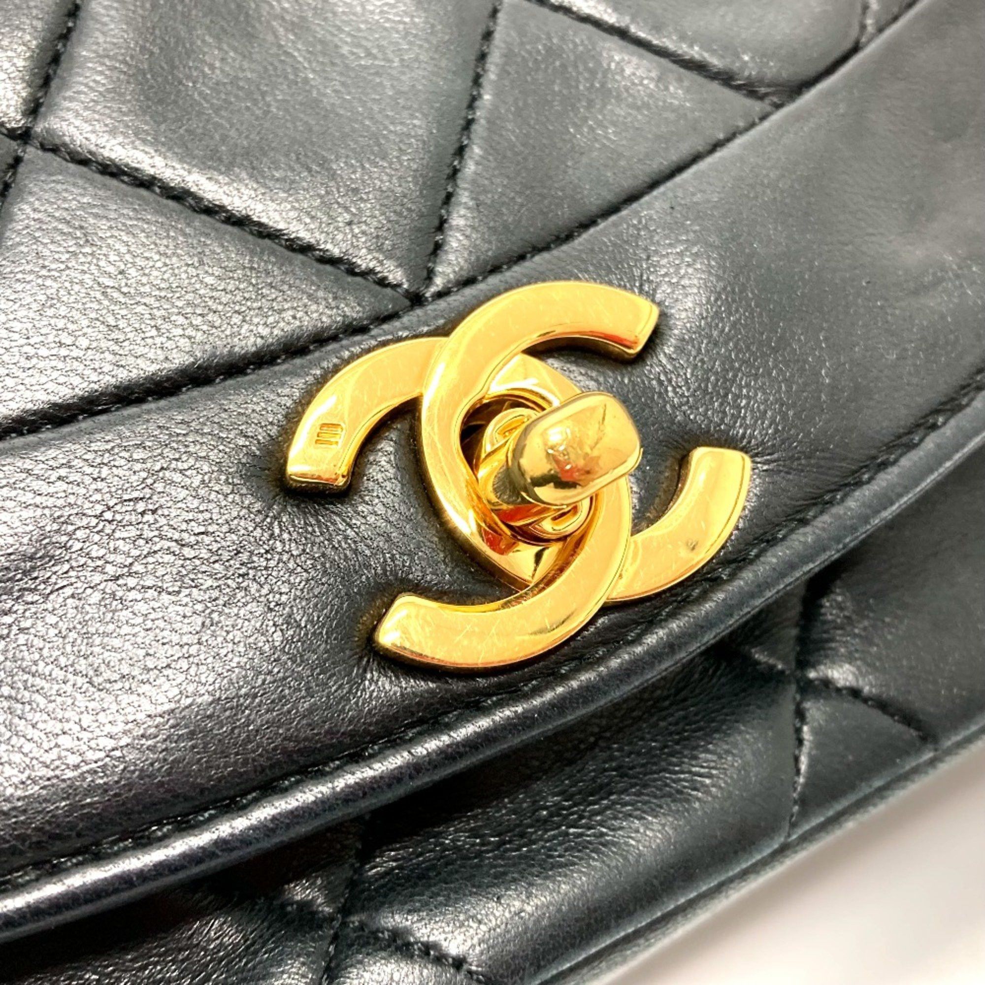 Chanel Chanel Diana shoulder Size ONE SIZE - 9 Thumbnail