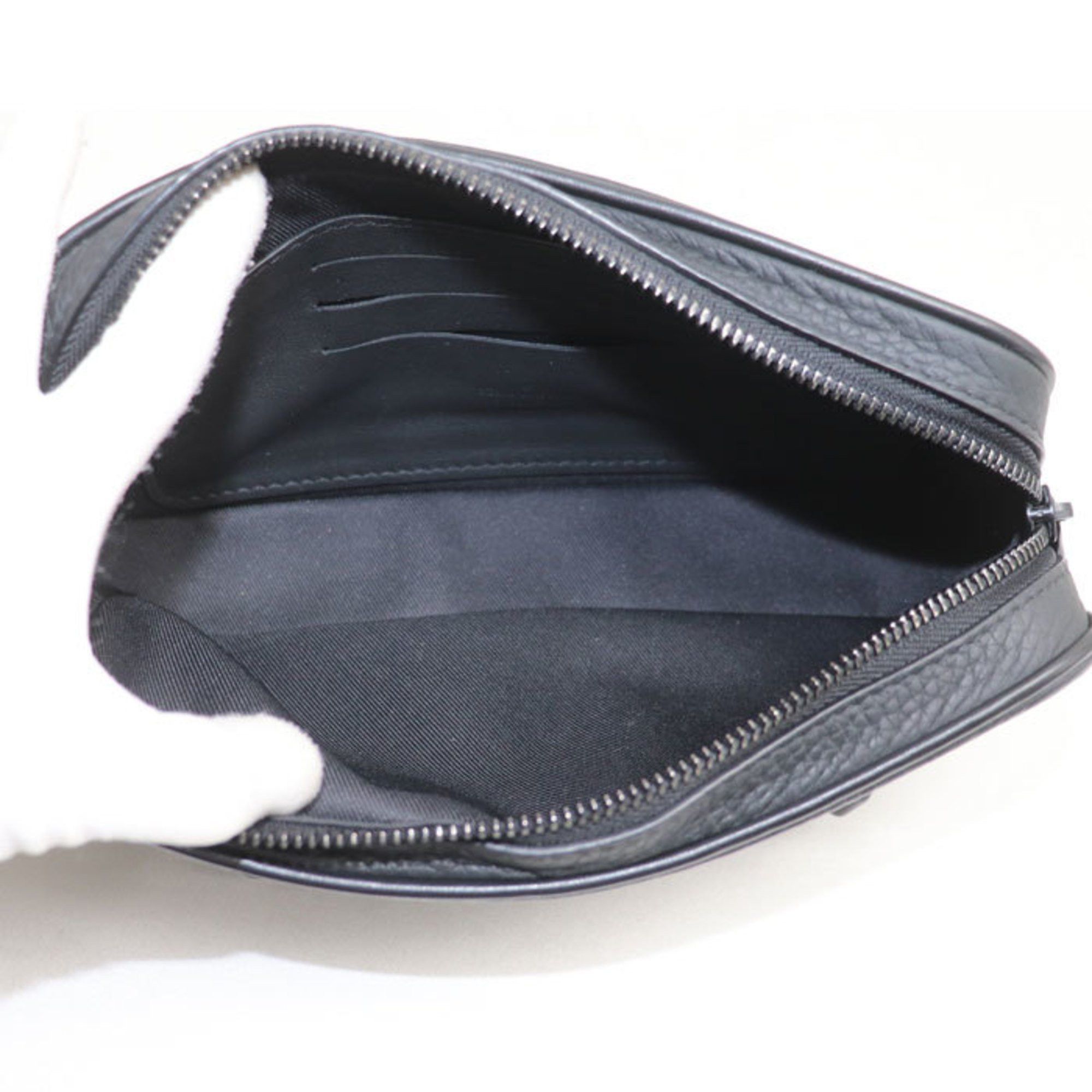 Louis Vuitton Louis Vuitton Volga clutch Size ONE SIZE - 3 Thumbnail