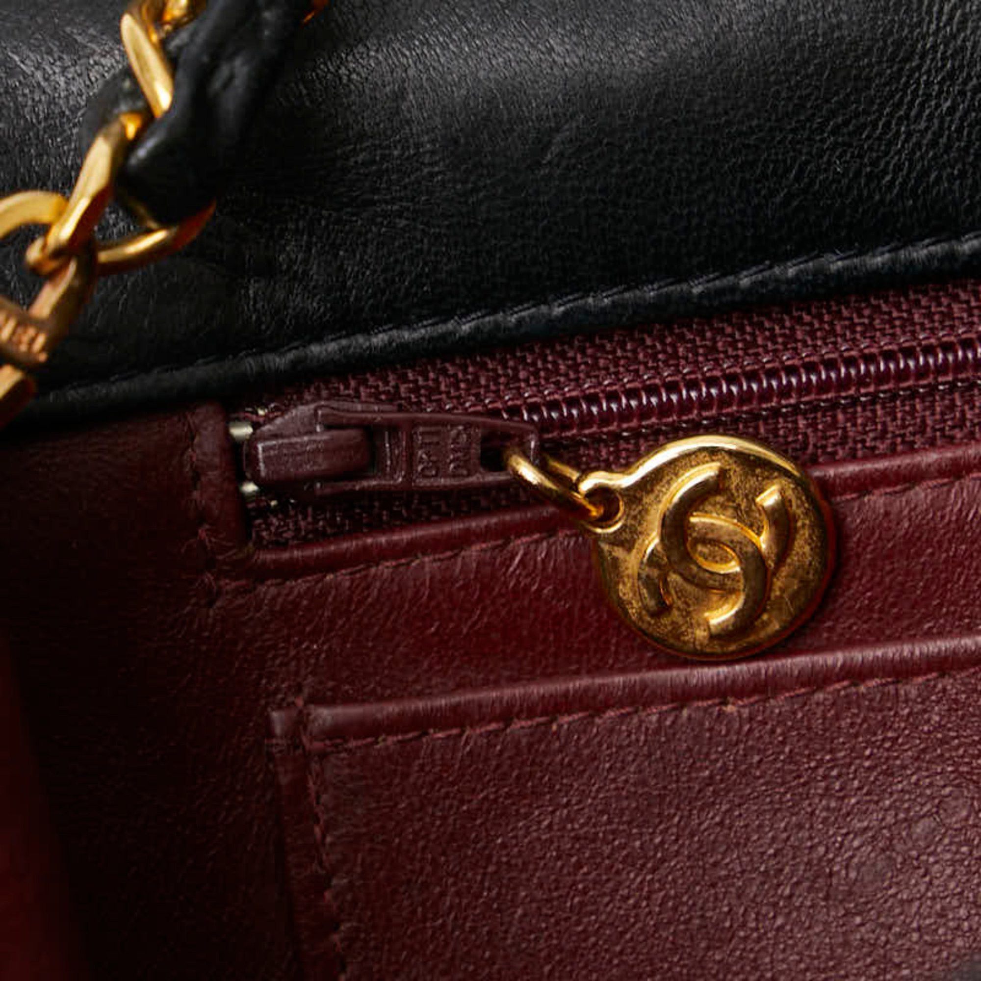 Chanel Chanel Diana shoulder Size ONE SIZE - 11 Thumbnail