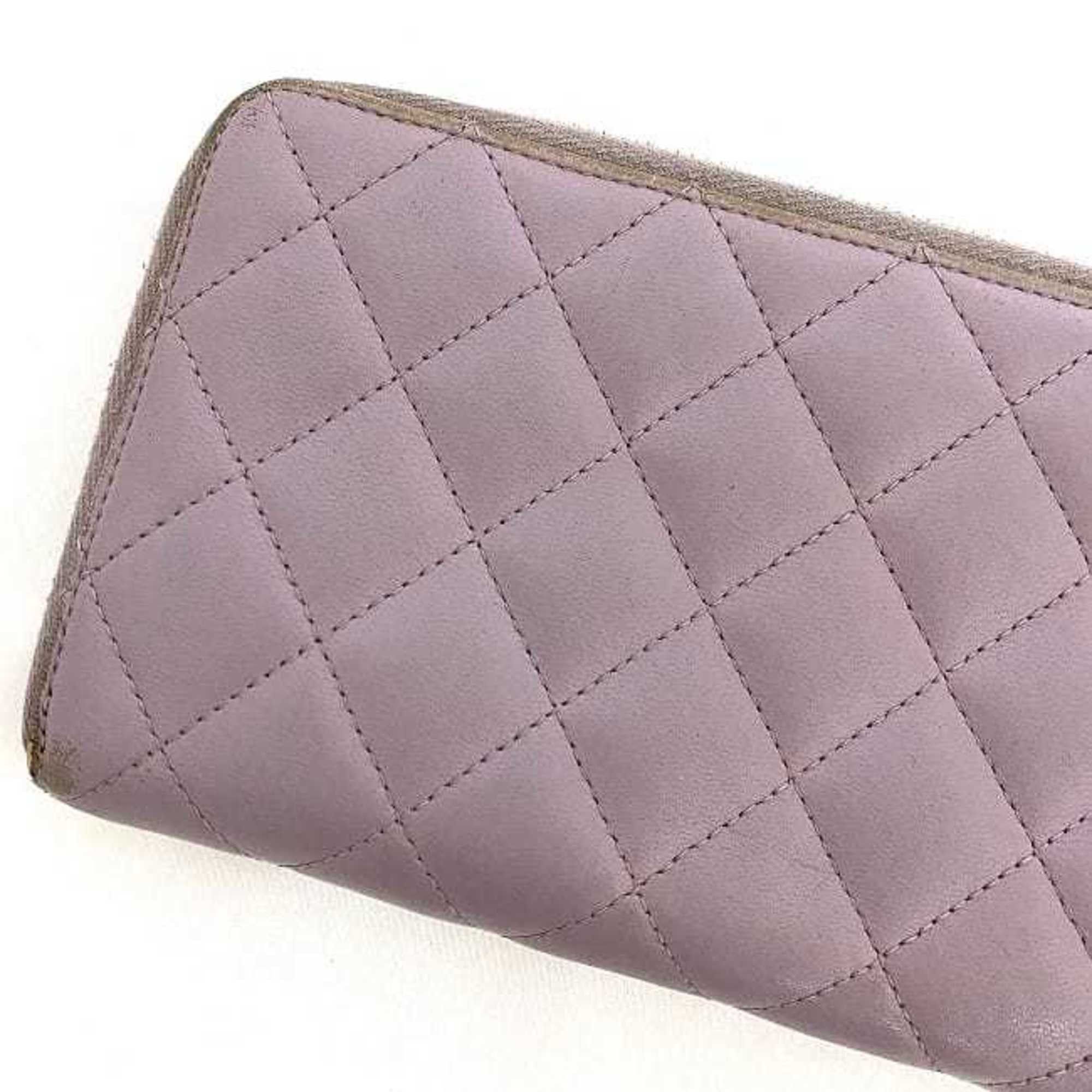 Chanel Matelassé wallet