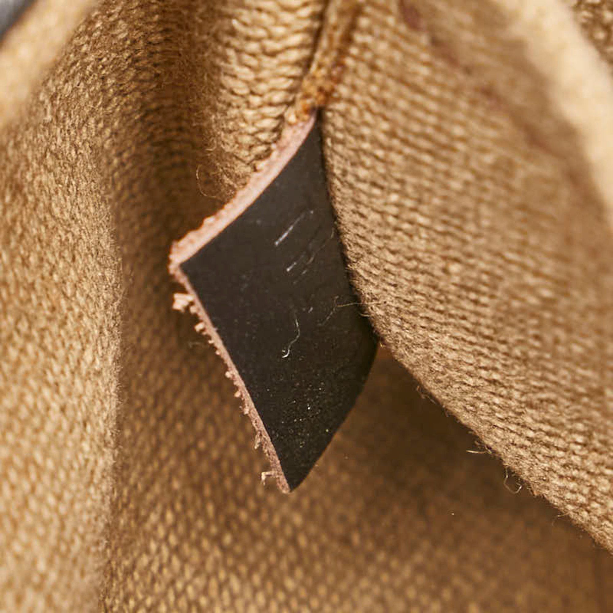 Louis Vuitton Louis Vuitton Utah shoulder Size ONE SIZE - 6 Thumbnail