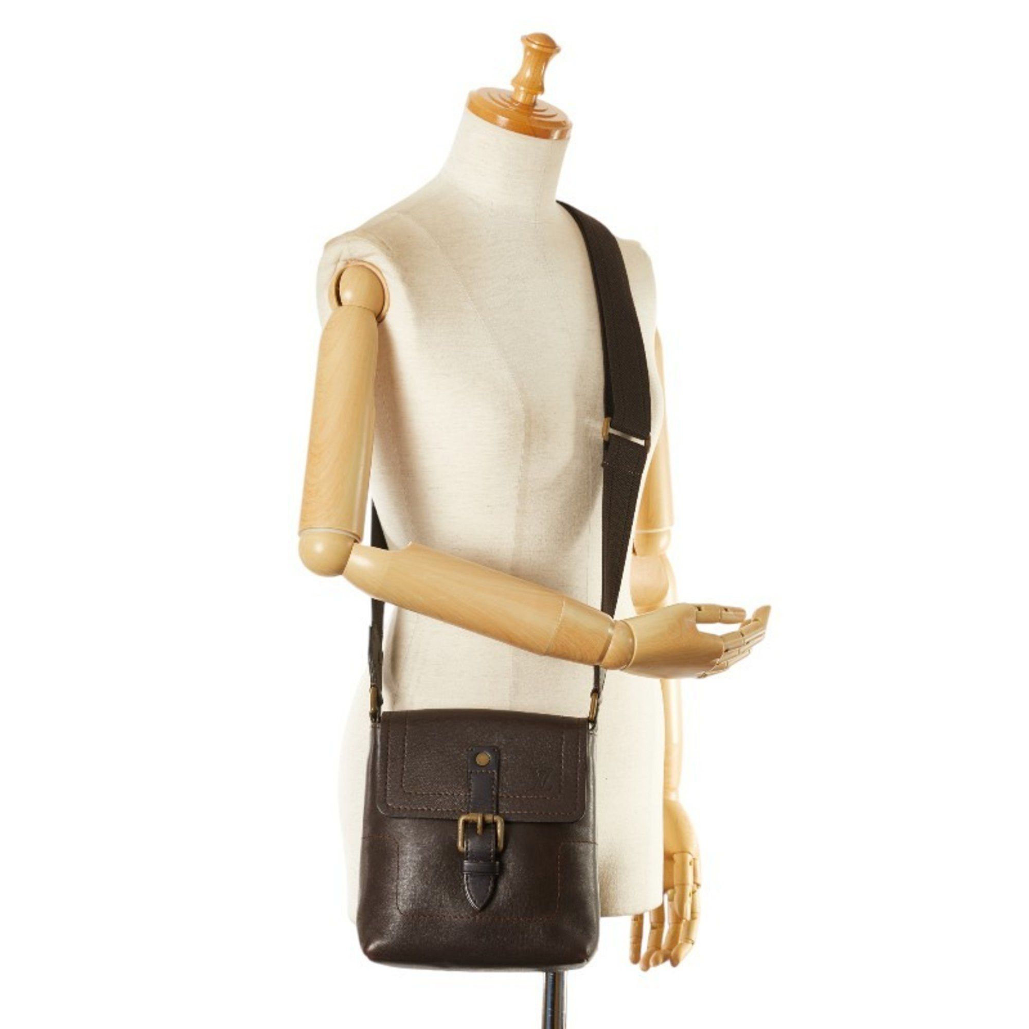 Louis Vuitton Louis Vuitton Utah shoulder Size ONE SIZE - 7 Thumbnail