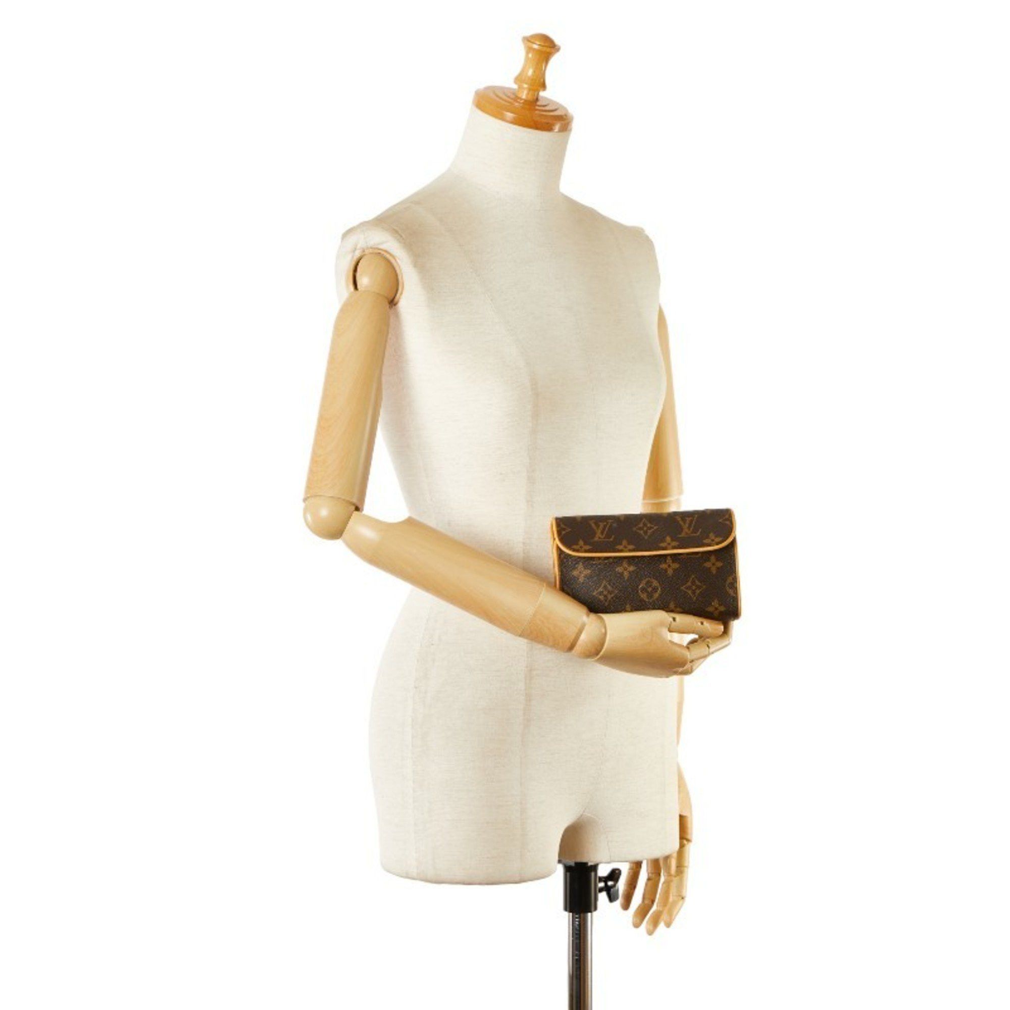 Louis Vuitton Louis Vuitton Florentine clutch Size ONE SIZE - 8 Thumbnail