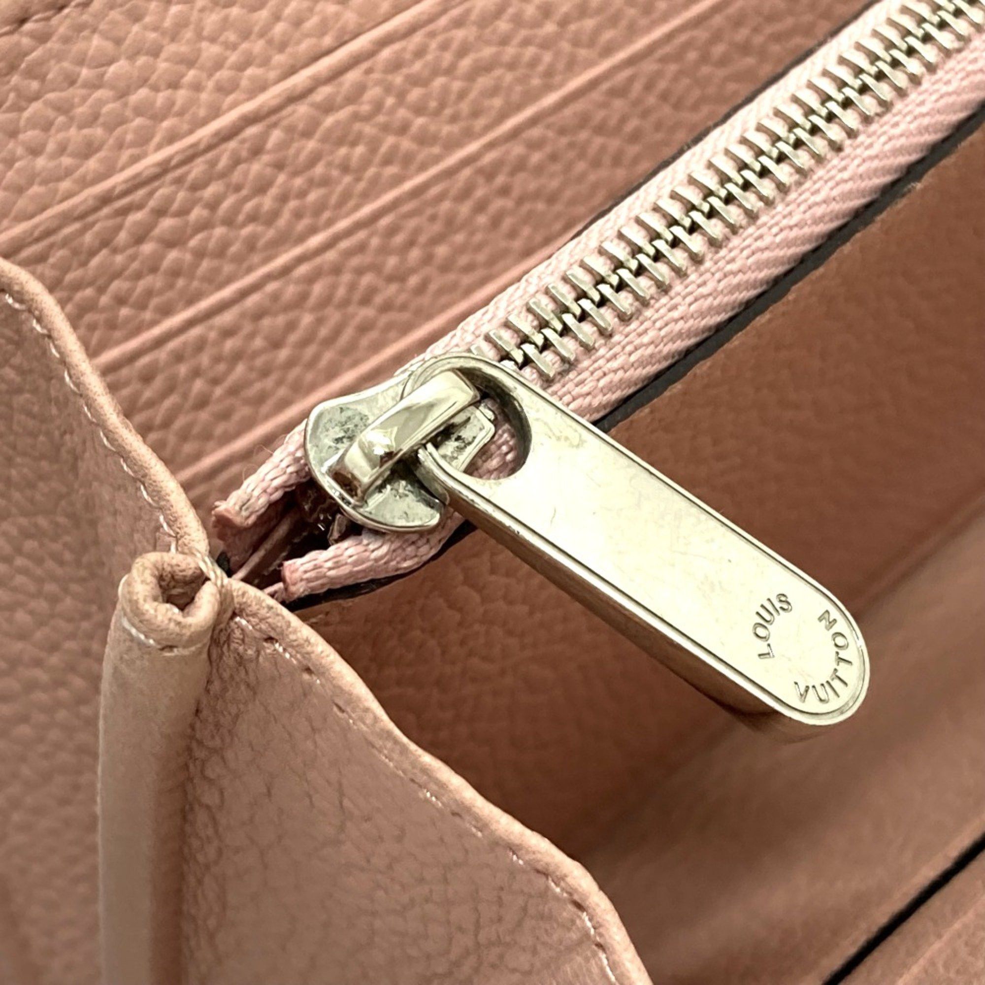 Louis Vuitton Louis Vuitton Mahina wallet Size ONE SIZE - 6 Thumbnail