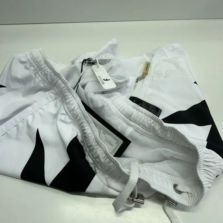 Neil Barrett Neil Barrett Lightning Print Casual Shorts 0079 Size US 30 / EU 46 - 7 Thumbnail
