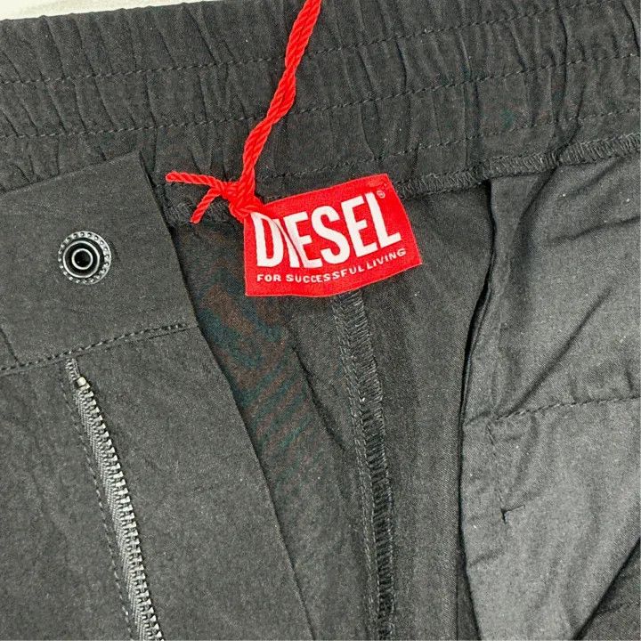 Diesel Diesel SS23 Black Loose Cargo Pants for Everyone 0079 Size US 44 / EU 60 - 3 Thumbnail