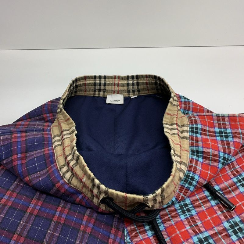 Burberry Burberry SS22 Classic Plaid Casual Shorts 0079 Size US 30 / EU 46 - 3 Thumbnail