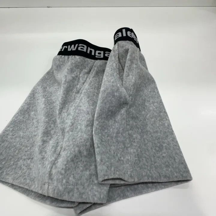 Alexander Wang Alexander Wang SS21 Logo Velvet Shorts for Women 0079 Size 24" / US 00 / IT 34 - 9 Thumbnail