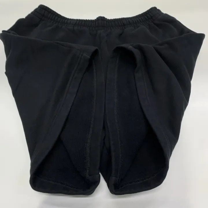 Off-White Off-White Casual Black Shorts for Everyday Wear 0079 Size US 30 / EU 46 - 8 Thumbnail