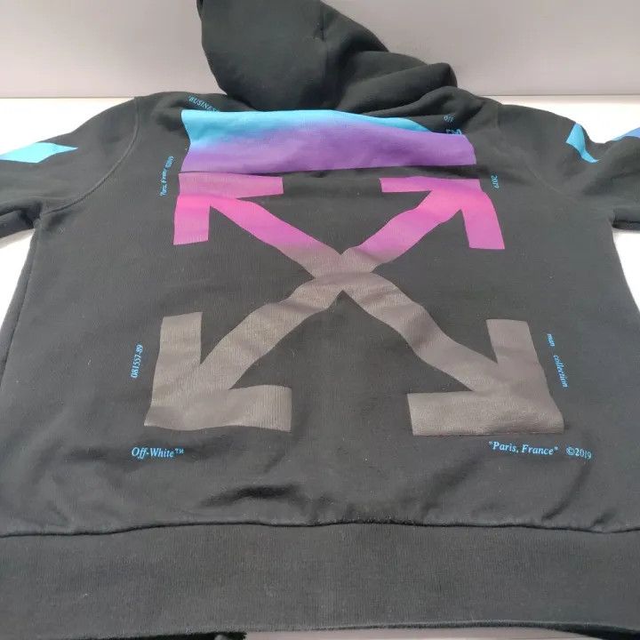 Off-White OFF-WHITE Gradient Rainbow Arrow Hoodie for Men 0079 Size US M / EU 48-50 / 2 - 13 Thumbnail