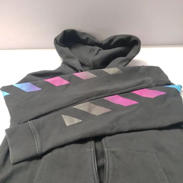 Off-White OFF-WHITE Gradient Rainbow Arrow Hoodie for Men 0079 Size US M / EU 48-50 / 2 - 10 Thumbnail