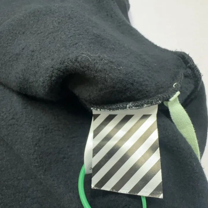 Off-White Off-White Long Sleeve Crewneck Sweatshirt 0079 Size US XS / EU 42 / 0 - 5 Thumbnail