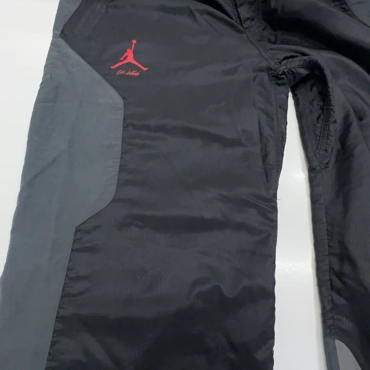 Off-White Jordan x OFF-WHITE Black Nylon Sports Pants 0079 Size US 44 / EU 60 - 13 Thumbnail