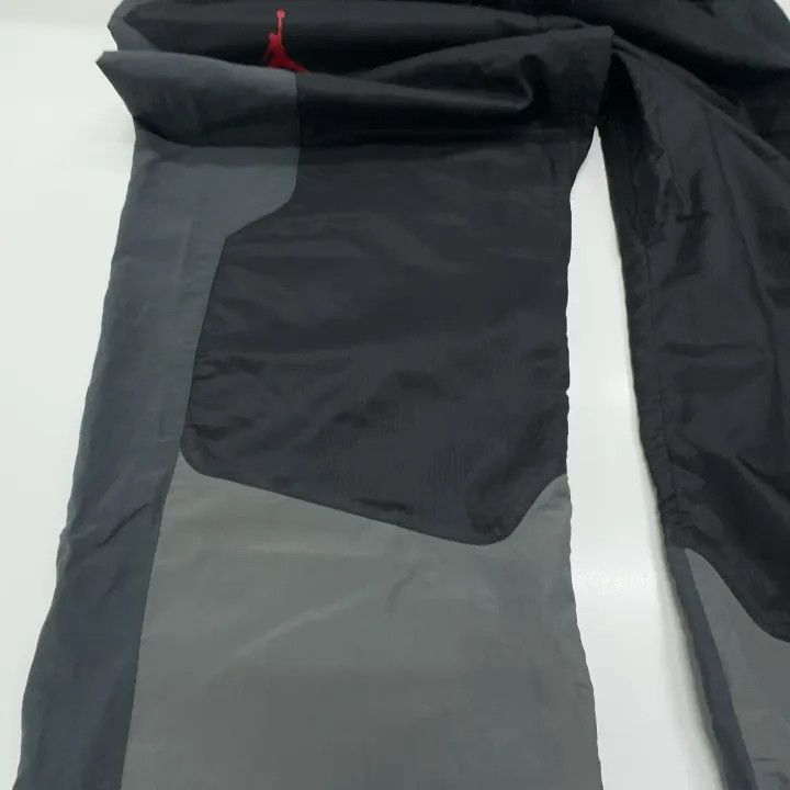 Off-White Jordan x OFF-WHITE Black Nylon Sports Pants 0079 Size US 44 / EU 60 - 14 Thumbnail