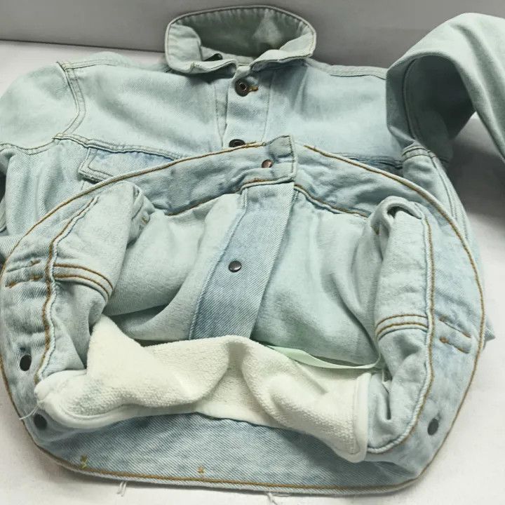 Off-White Off-White Iconic Logo Denim Jacket for Men 0079 Size US M / EU 48-50 / 2 - 16 Thumbnail