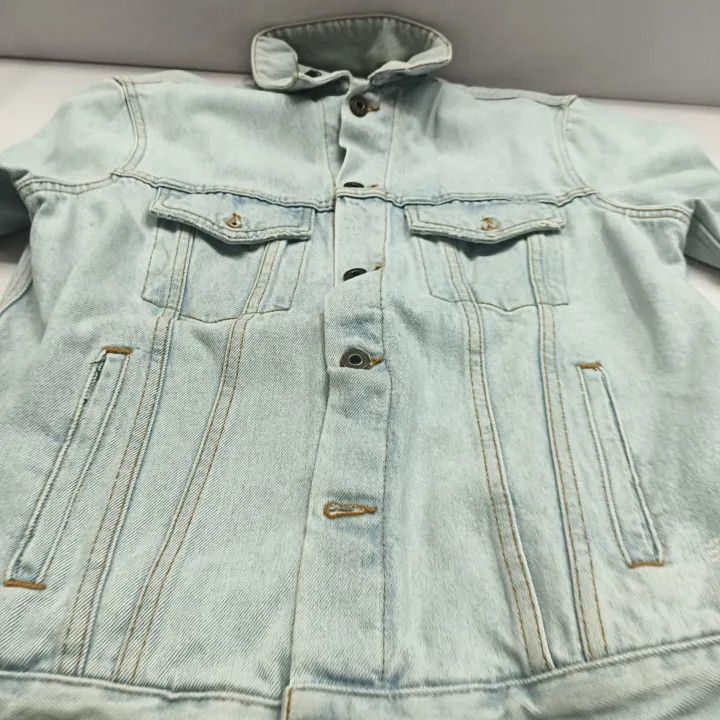 Off-White Off-White Iconic Logo Denim Jacket for Men 0079 Size US M / EU 48-50 / 2 - 14 Thumbnail