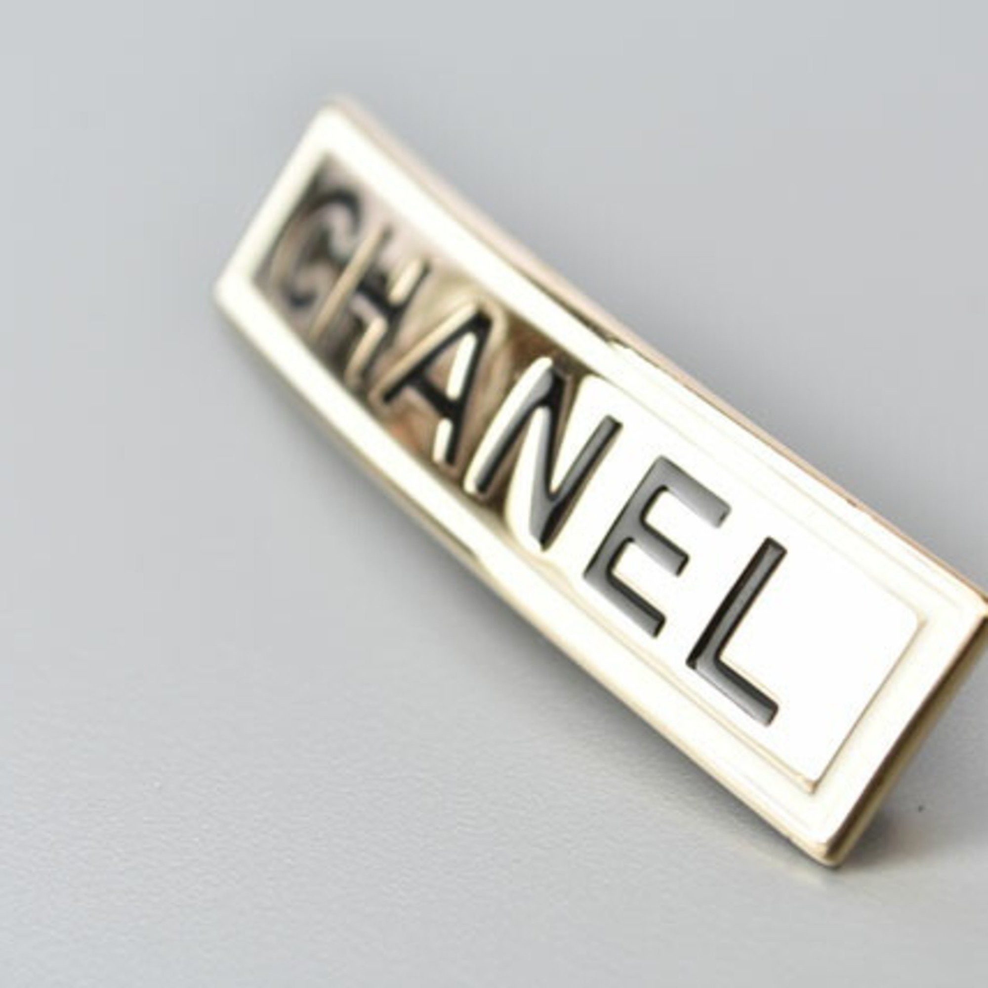 Chanel Chanel hair Size ONE SIZE - 3 Thumbnail