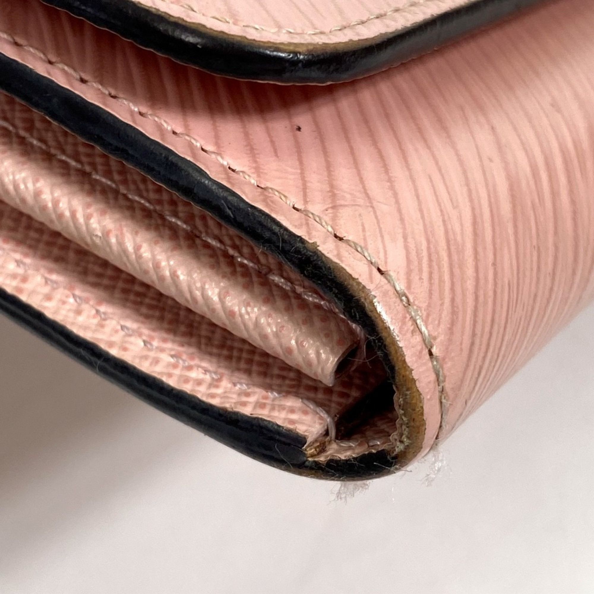 Louis Vuitton Louis Vuitton Twist wallet Size ONE SIZE - 7 Thumbnail