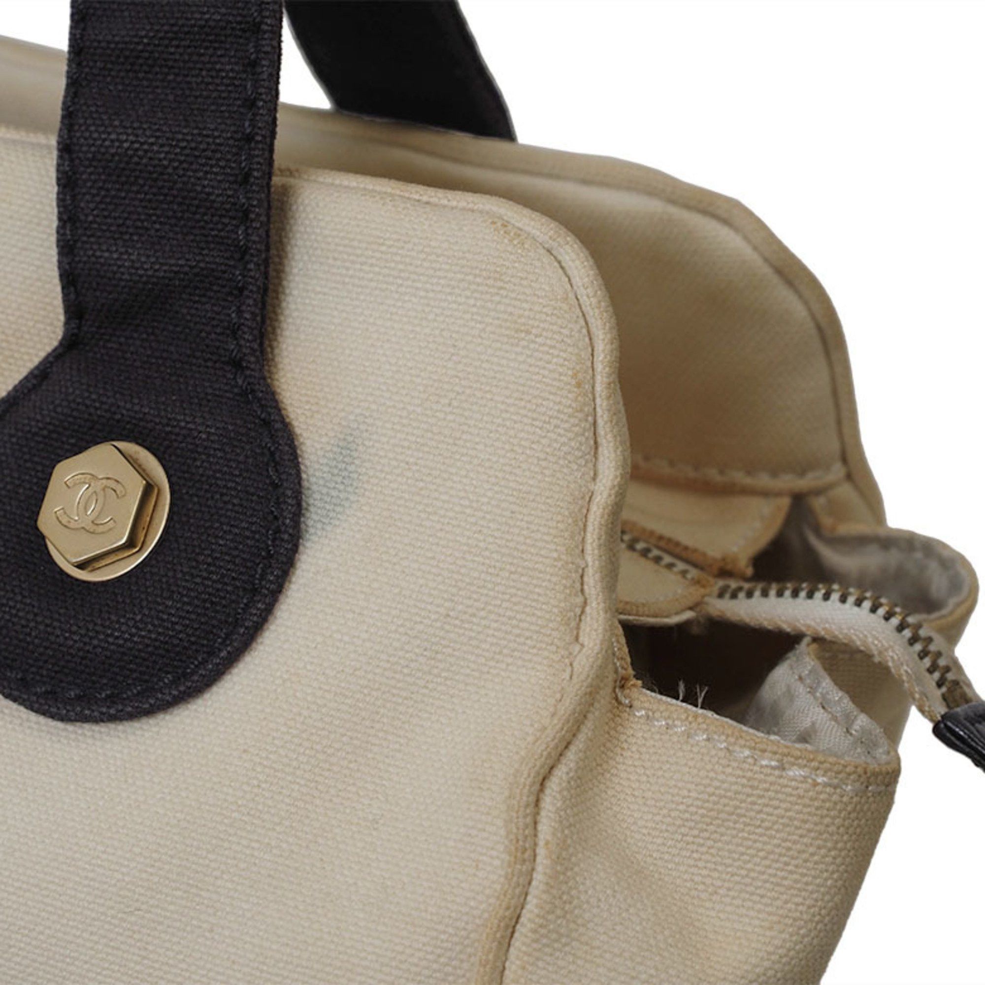 Chanel Chanel Marshmallow handbag Size ONE SIZE - 8 Thumbnail