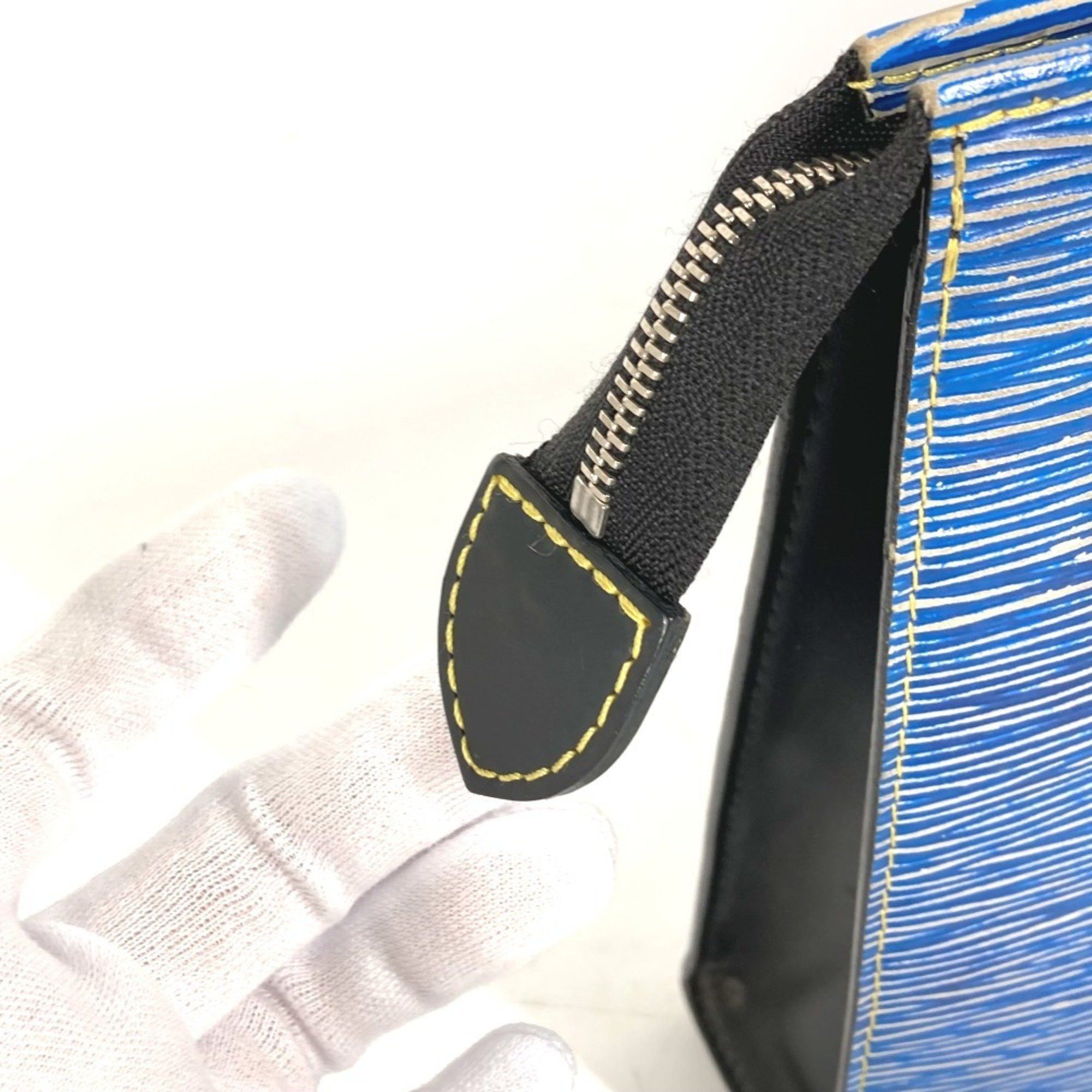 Louis Vuitton Louis Vuitton Poche Toilette clutch Size ONE SIZE - 5 Thumbnail