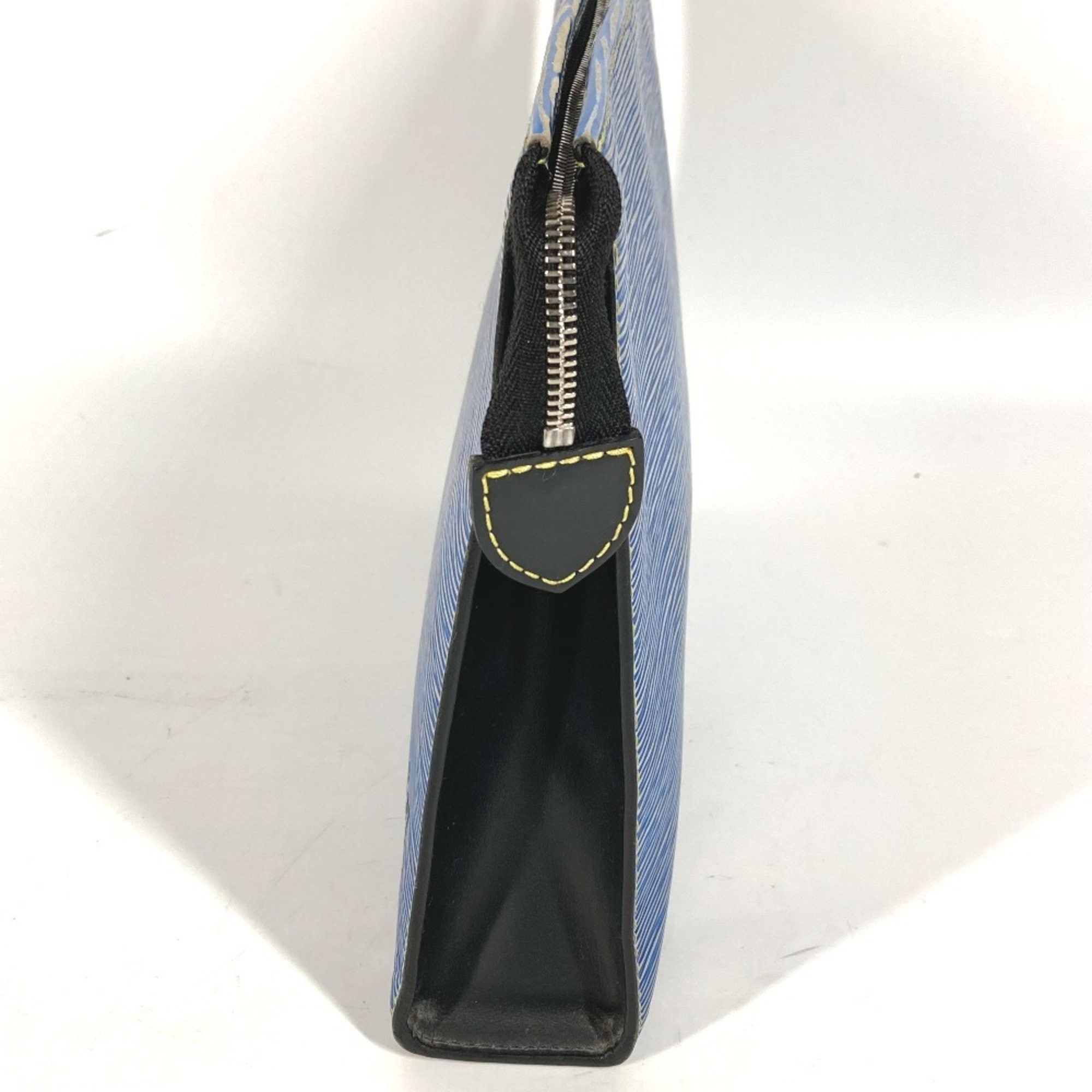 Louis Vuitton Louis Vuitton Poche Toilette clutch Size ONE SIZE - 4 Thumbnail
