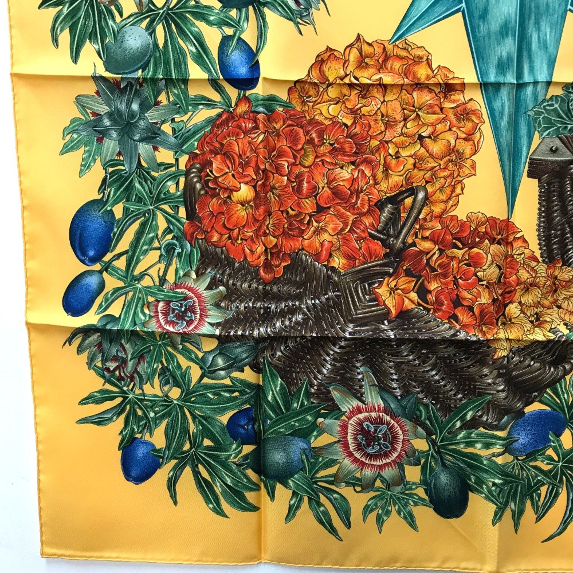 Hermes Hermès Carré 90 scarf Size ONE SIZE - 3 Thumbnail