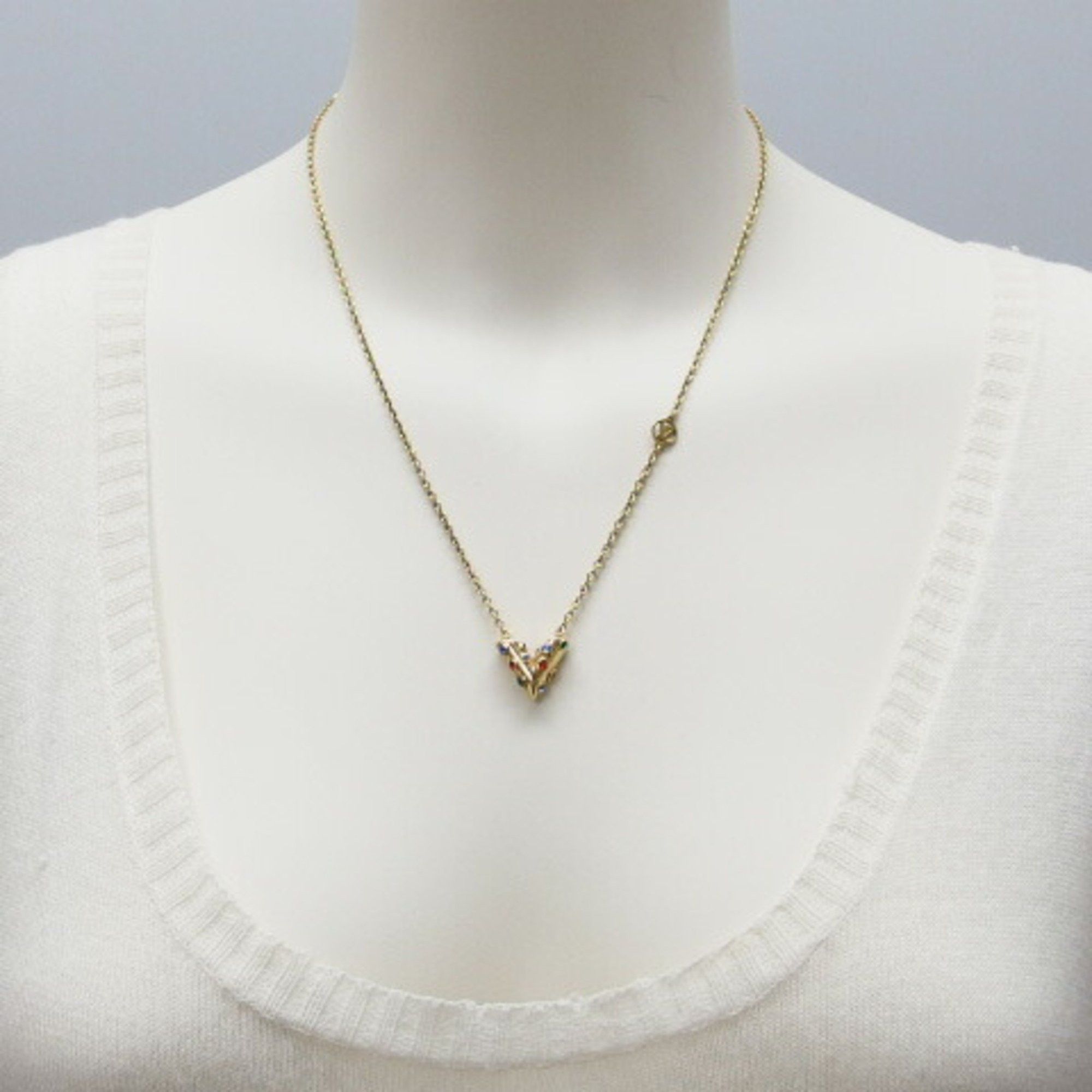 Louis Vuitton Louis Vuitton Essential V necklace Size ONE SIZE - 6 Thumbnail