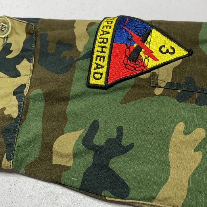 Off-White OFF-WHITE Camo Jacket for Men 0079 Size US XS / EU 42 / 0 - 10 Thumbnail