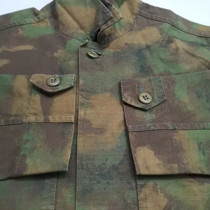 Off-White OFF-WHITE Camouflage Print Button-Up Long Sleeve Shirt 0079 Size US XS / EU 42 / 0 - 11 Thumbnail