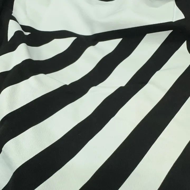 Off-White Off-White Black Hooded Sweatshirt with Patches 0079 Size US L / EU 52-54 / 3 - 4 Thumbnail
