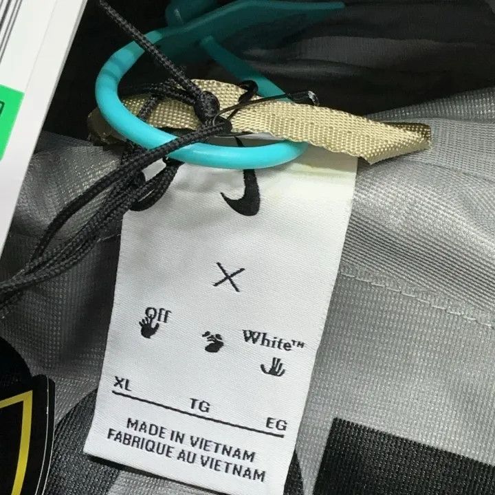 Off-White Nike x Off-White™ Beige Logo Print Hooded Jacket 0079 Size US XL / EU 56 / 4 - 2 Thumbnail
