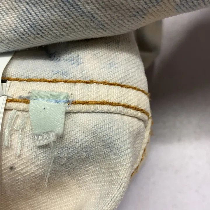 Off-White Off-White Bleached Denim Jacket for Men 0079 Size US L / EU 52-54 / 3 - 5 Thumbnail