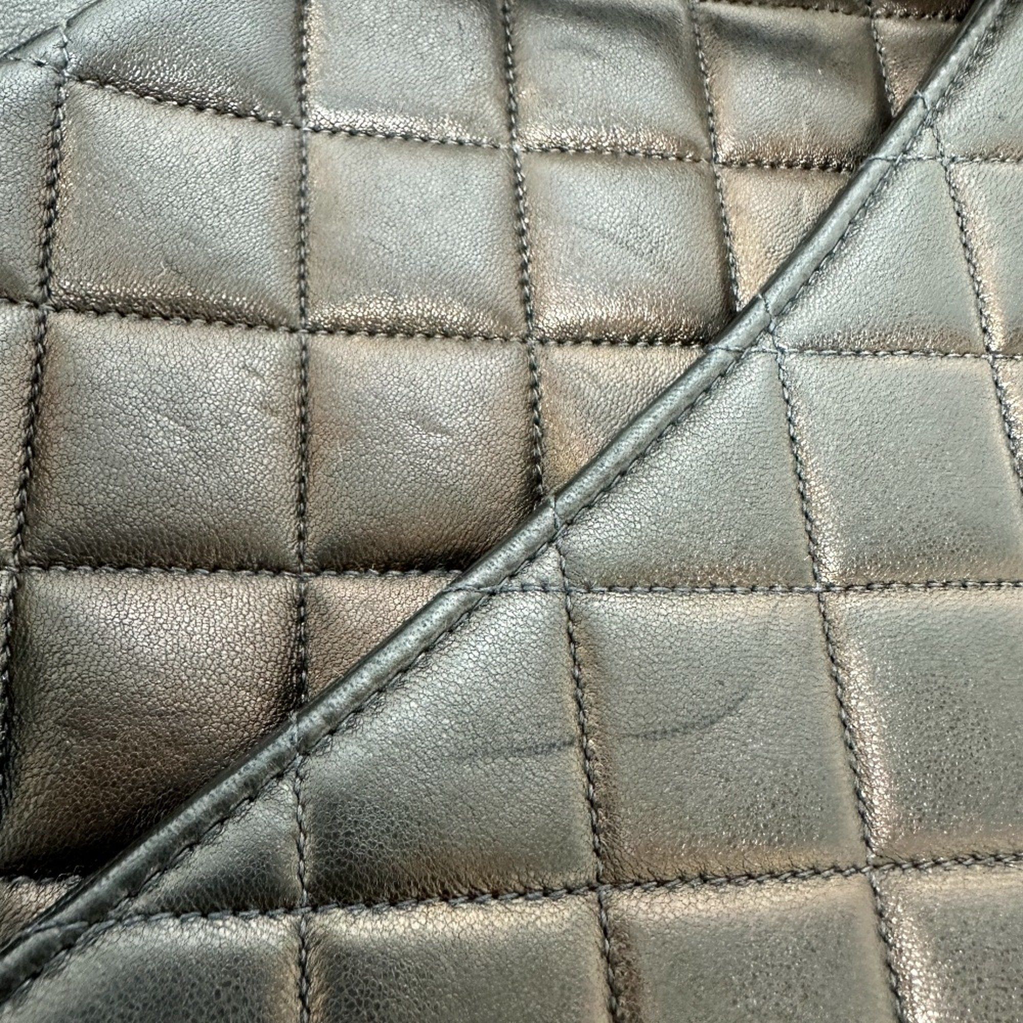 Chanel Chanel Matelassé shoulder Size ONE SIZE - 16 Thumbnail