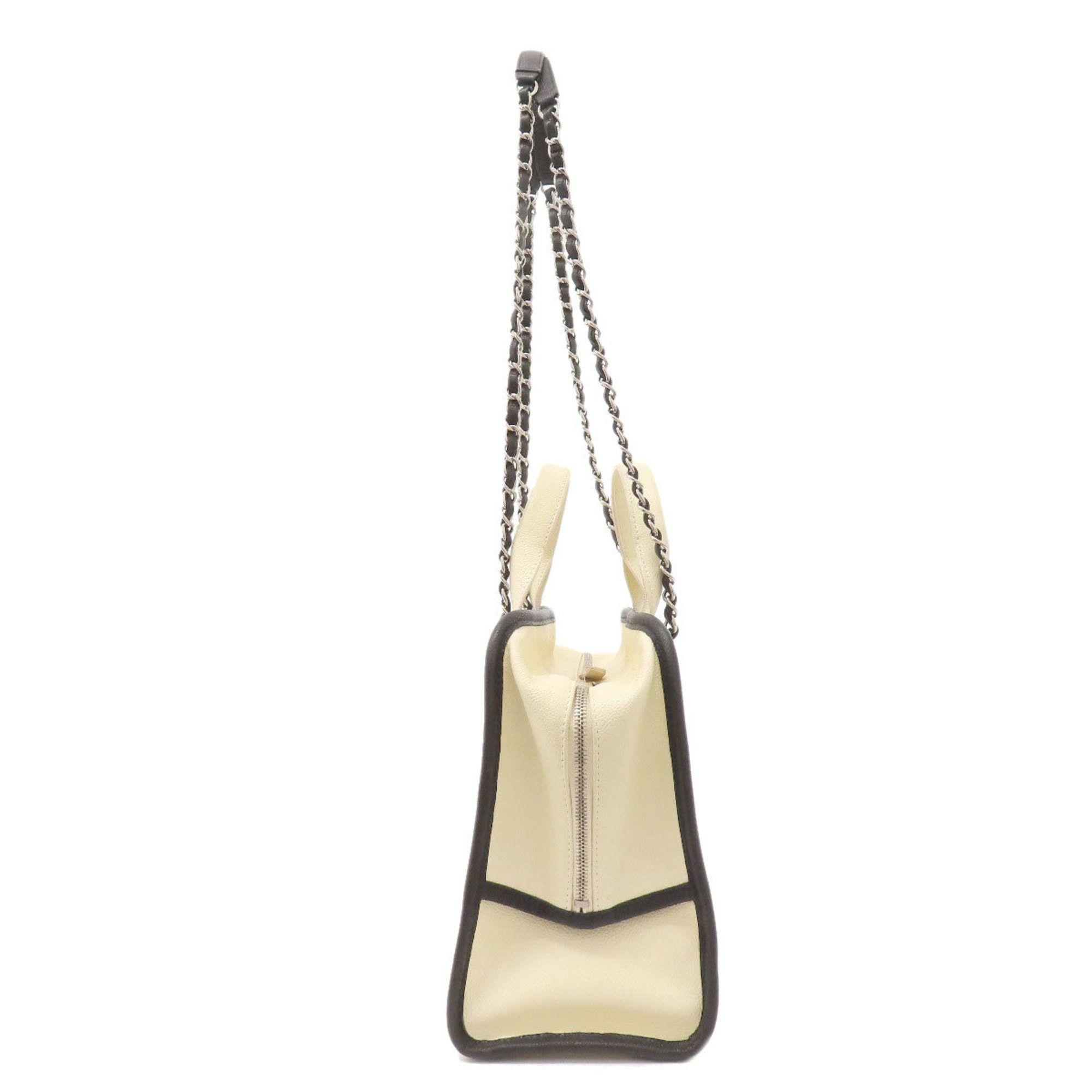 Chanel Chanel Logo CC tote Size ONE SIZE - 4 Thumbnail