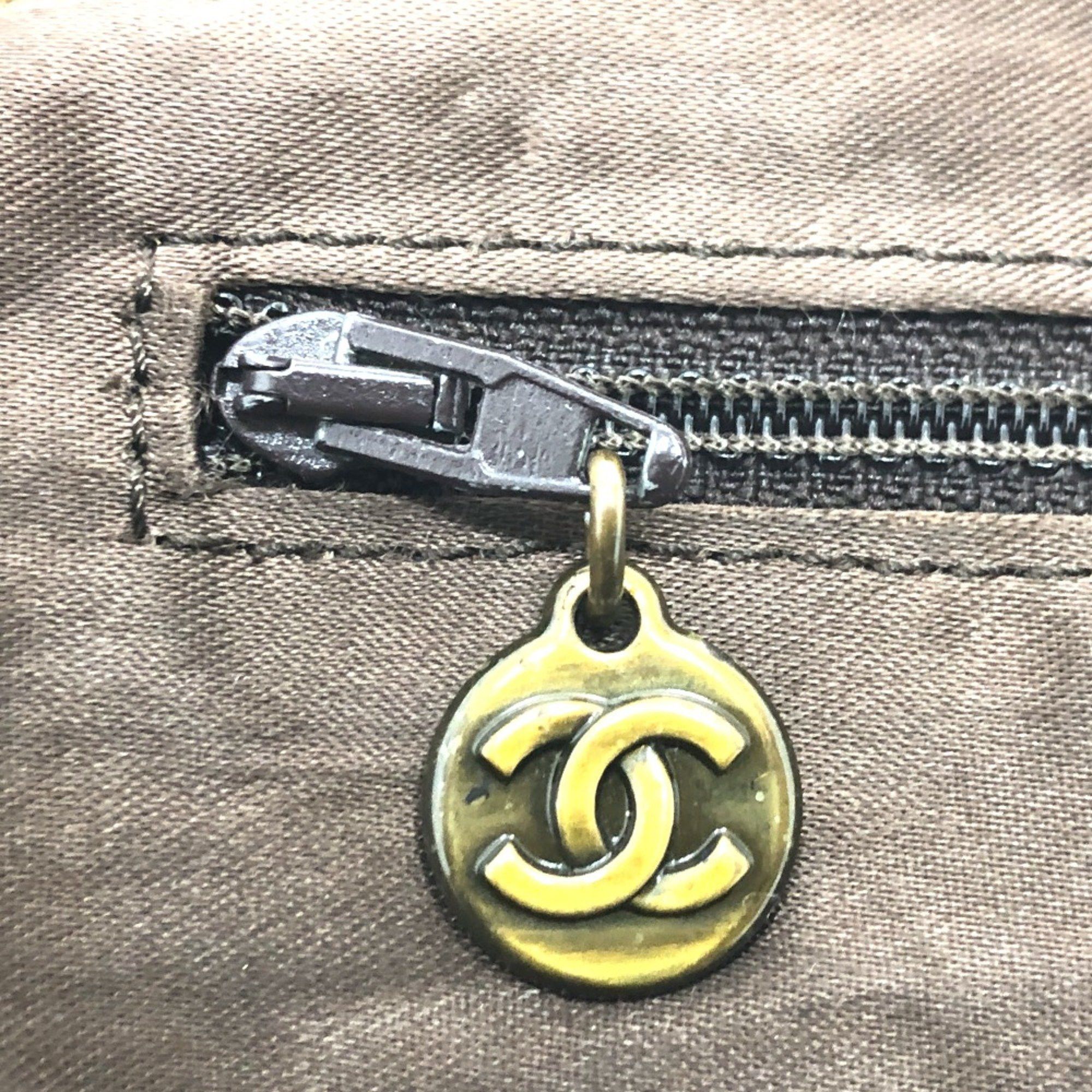 Chanel Chanel Logo CC tote Size ONE SIZE - 15 Thumbnail