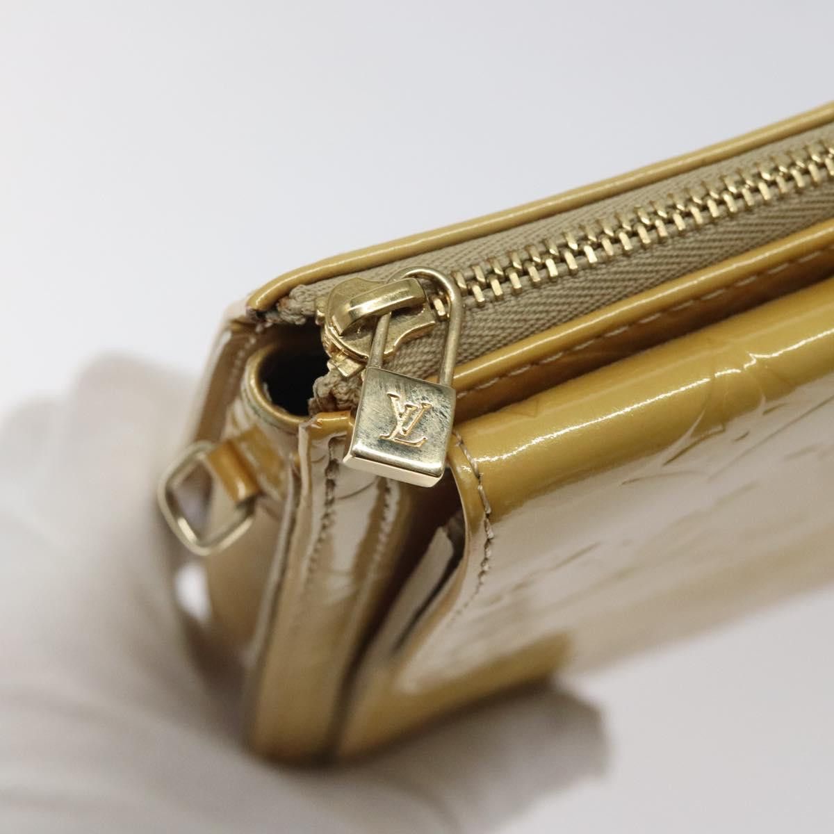 Louis Vuitton Louis Vuitton Mott clutch Size ONE SIZE - 8 Thumbnail