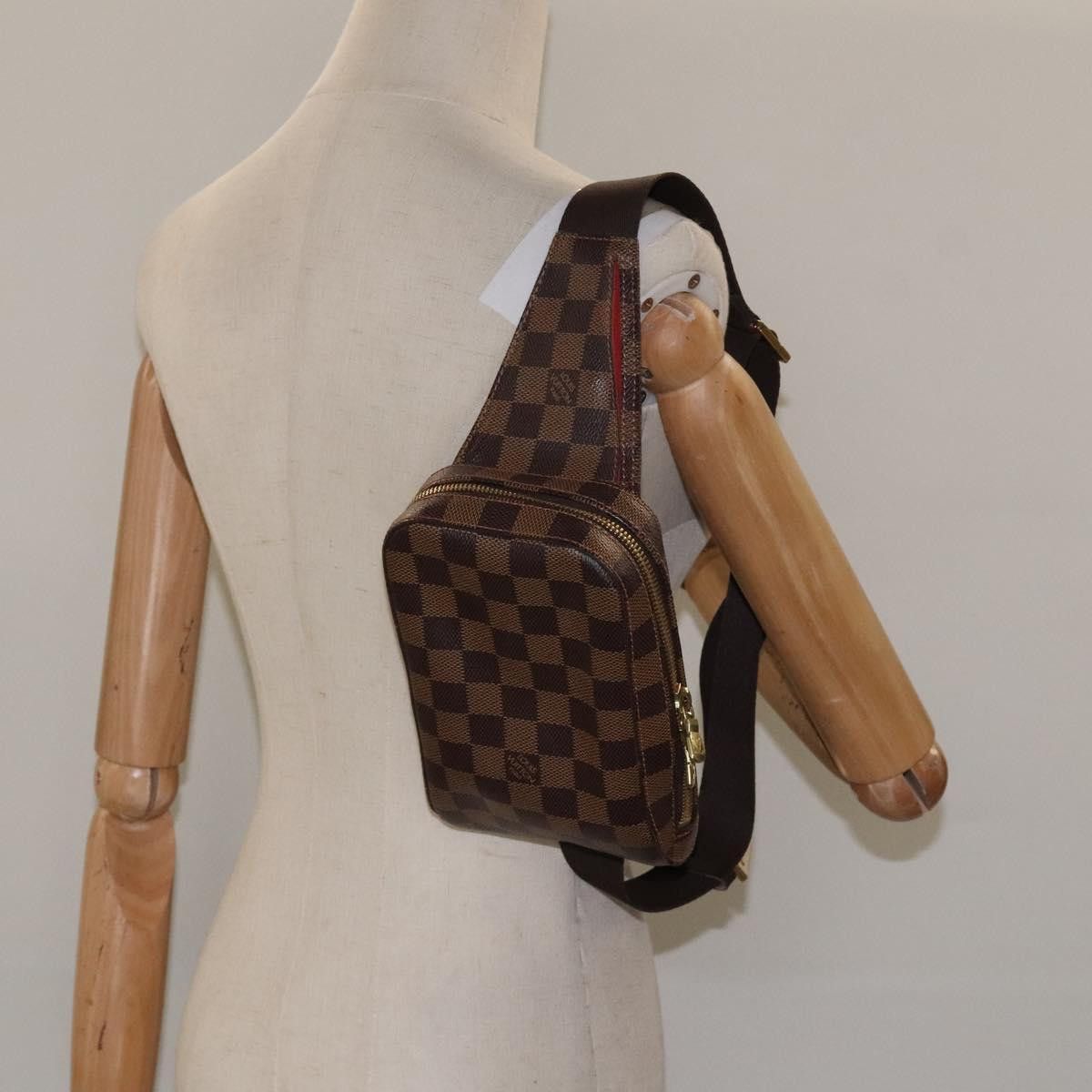 Louis Vuitton Louis Vuitton Geronimos clutch Size ONE SIZE - 14 Thumbnail