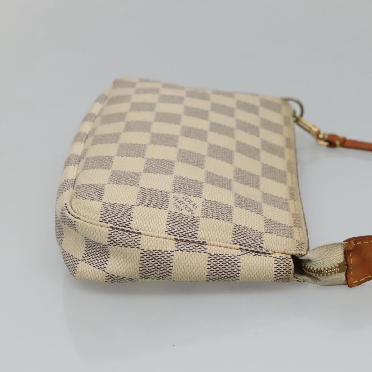 Louis Vuitton Louis Vuitton Pochette Accessoire clutch Size ONE SIZE - 3 Thumbnail