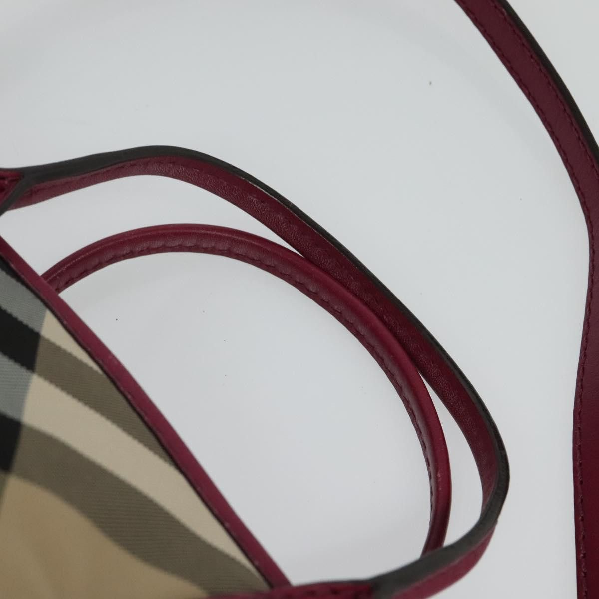 Burberry Burberry Nova Check handbag Size ONE SIZE - 16 Thumbnail