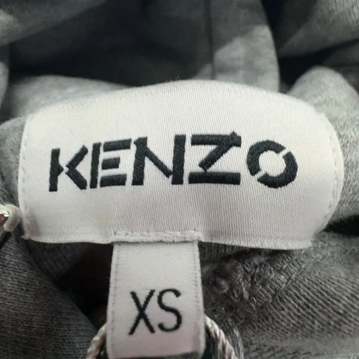 Kenzo KENZO SS21 Embroidered Hoodie in Dove Gray 0079 Size US XS / EU 42 / 0 - 4 Thumbnail